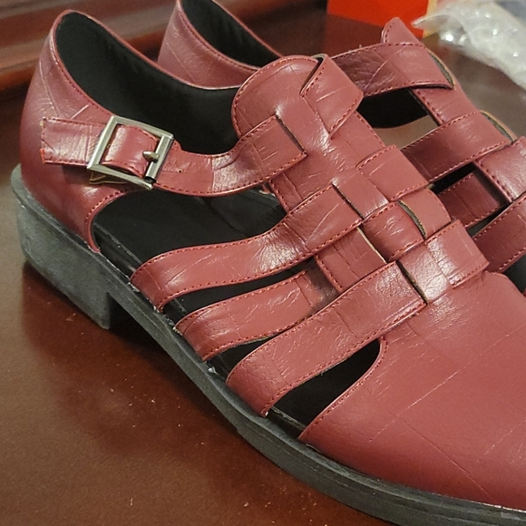 Shoes! - Picture 3 of 4